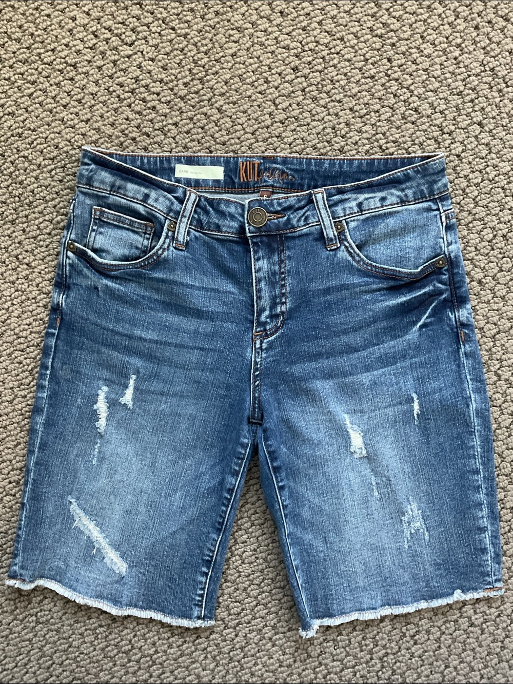 KUT From The Kloth Jeans Shorts Women 6 Blue Denim Barb Bermuda Raw Hem Stretch